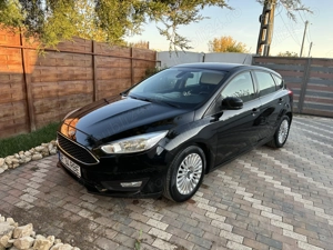 Vând ford focus 2016 