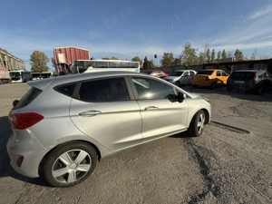 Vând Ford fiesta  - imagine 3