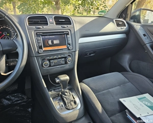 VW Golf 6 1.4TSI DSG AUTOMATA SenzoriParcare Clima ÎncălzireScaune Pilot Trapă Euro5  - imagine 7