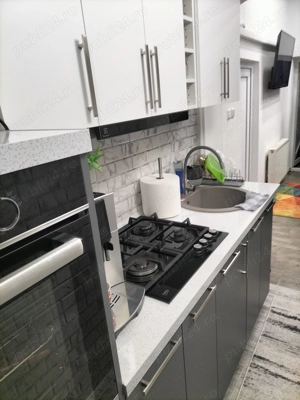 Vând apartament 3camere Boul Roșu Arad - imagine 7
