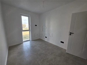 GIROC - 3 Camere - Etajul 1 - LUX - Parcare inclusa - ZONA EXCELENTA - imagine 3