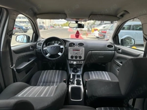 Ford Focus model 2010. - imagine 8