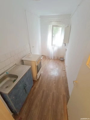 Vand garsoniera apartament cu o cameră 1 - imagine 5