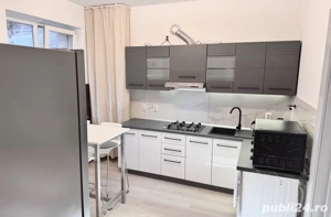 Apartament nou renovat de închiriat - 200m de centrul Cisnădiei - imagine 10