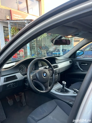 BMW Seria 3 E90 320i - imagine 2