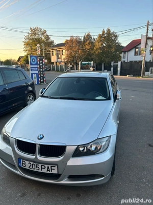 BMW Seria 3 E90 320i