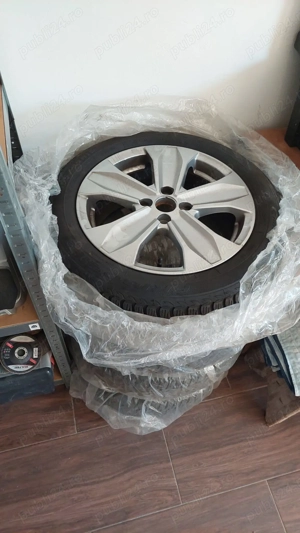 Dacia Logan TCe 90 CVT Prestige - imagine 9