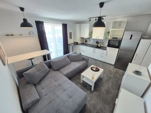 1 Cam-Giroc-Etaj 3-Lux-Central-7 Min de Spitalul Judetean--Mobilat--35MP-69.000 Euro! Negociabil