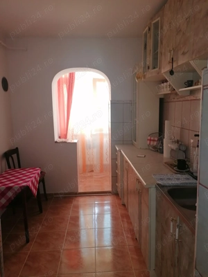 Vând apartament 2 camere, decomandat, Pașcani  - imagine 6