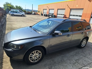 Vând volvo v50 1.6diesel - imagine 2