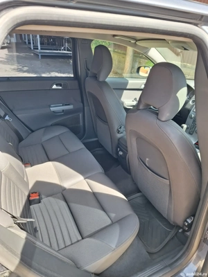 Vând volvo v50 1.6diesel - imagine 4