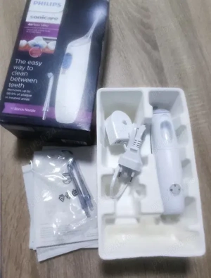 Irigator bucal PHILIPS Sonicare AirFloss Ultra HX8438 01
