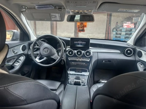 Mașina care merita văzută. Ideală in familie pentru călătorii in siguranța .Primul proprietar in Ro - imagine 4