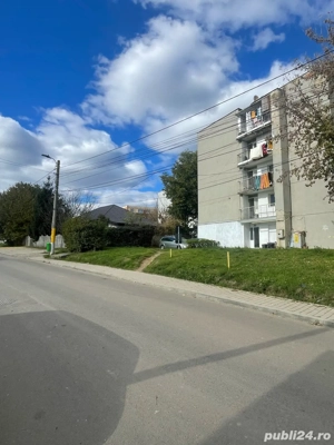 Garsonera de vanzare ( sus la ura )  - imagine 9