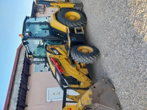 Buldoexcavator Caterpillar 428f2  - imagine 2