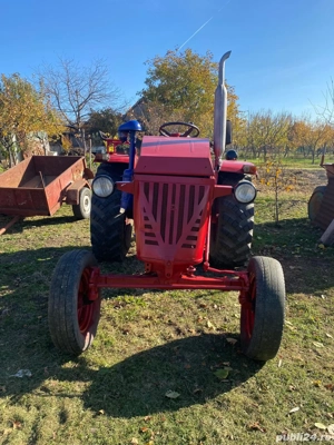 Vând tractor  - imagine 3
