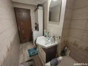 Proprietar vând apartament decomandat 3 camere  - imagine 4