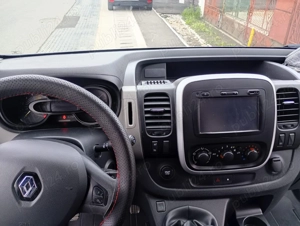 Vând Renault Trafic 3 an fabricație 2015 motorizare 1.6  cp 90 - imagine 2