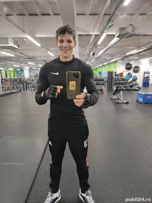 salut sunt costy aici pentru tine 