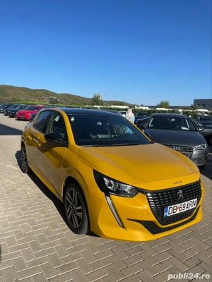 Peugeot 208 2022 automat  - imagine 3