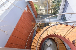 Spațiul comercial, Stadion, 225 mp utili cu curte si balcoane, 5 bai, bucatarie - imagine 6