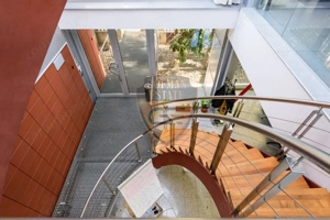 Spațiul comercial, Stadion, 225 mp utili cu curte si balcoane, 5 bai, bucatarie - imagine 5