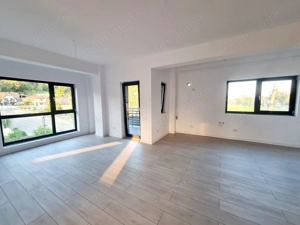 Apartament 3 camere de vanzare