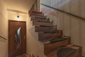 Casă / Vilă cu 6 camere de vânzare în zona Sagului - imagine 6