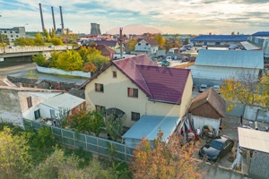 Casă / Vilă cu 6 camere de vânzare în zona Sagului - imagine 19