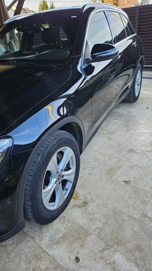 Mercedes Benz GLC 220 d 4 Matic  - imagine 3