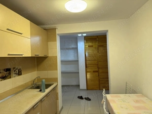 apartament 2 camere zona Soveja - imagine 3