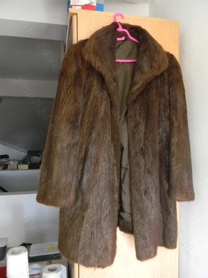 Vindem haina din nutrie - imagine 2