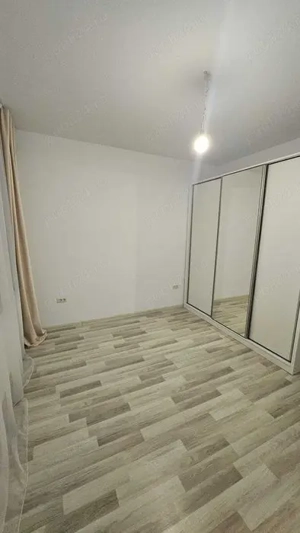 Apartament 2 camere, baie, bucatarie, balcon, mobilat - imagine 3