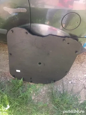 Rulou porbagaj ford si capac roata rezerva