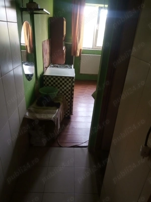 Garsoniera micuța 12 mp  - imagine 2