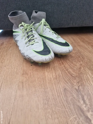 Ghete fotbal-iarbă Nike Hypervenom Phantom II FG