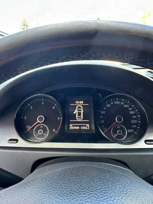 Vând VW Passat B6 2009 2.0 TDI Bluemotion 110 HP cu km reali și carte service la zi - imagine 5