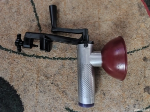 Masina de tocat rosii