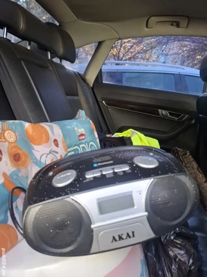 radio akai cu Bluetooth si alti functii stik