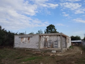 Vand teren+Casa in constructie in Comuna Curcani,Calarasi - imagine 2
