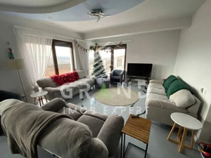 Casă elegantă de închiriat în Borhanci – curte, parcare și confort complet - imagine 5