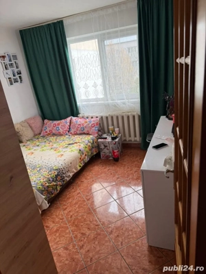 vand apartament 2 camere - imagine 5