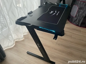 Birou Gaming Nou, Iluminare LED, suport casti, suport pahar,  - imagine 3