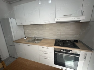 PRIMA INCHIRIERE! Garsoniera decomandata la 3 minute de Metrou Berceni