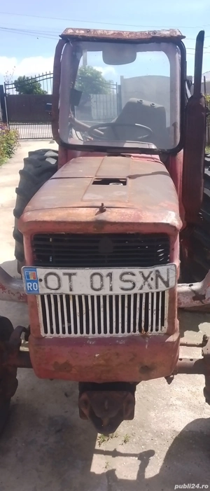 vând tractor fiat 445