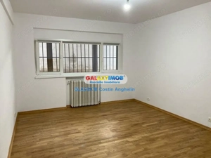 Spatiu Birou 3 Camere - Piata Romana   Dacia