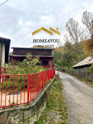 Teren intravilan 285 mp+2 constructii anexa 92 mp racordate la utilitati, Sotrile, Prahova