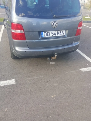 Volkswagen Touran 7locuri - imagine 8