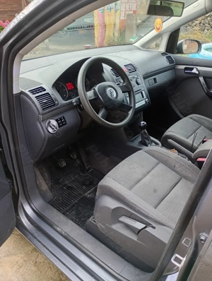 Volkswagen Touran 7locuri - imagine 6