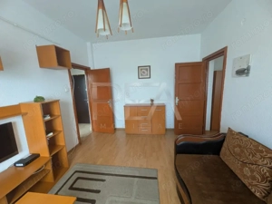 Apartament 2 camere , Romana - imagine 3